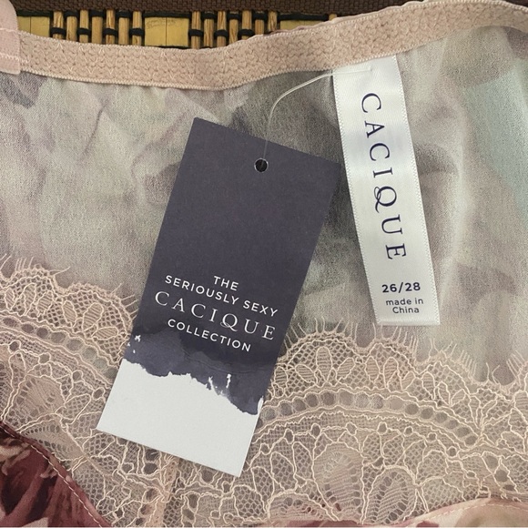 Cacique Floral Lace Romper Sleepwear Plus Size 26/28 | Pink Aqua Peony Print - Picture 9 of 11